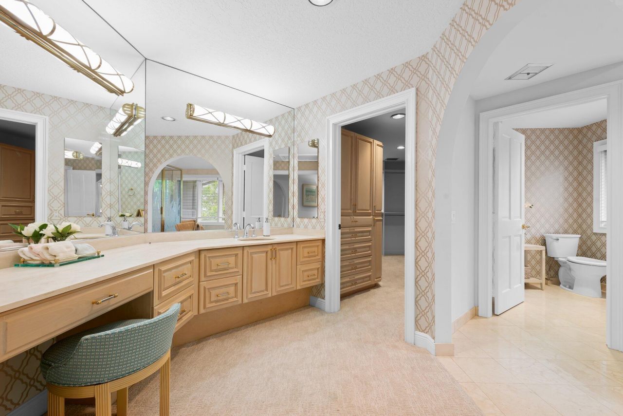 396 E Coconut Palm Road, Boca Raton, FL 33432 Photo