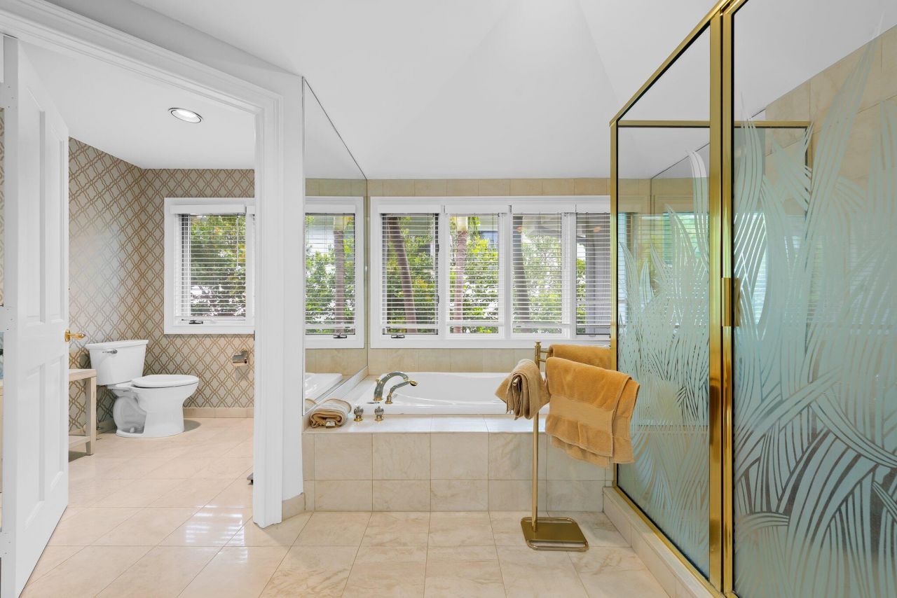 396 E Coconut Palm Road, Boca Raton, FL 33432 Photo