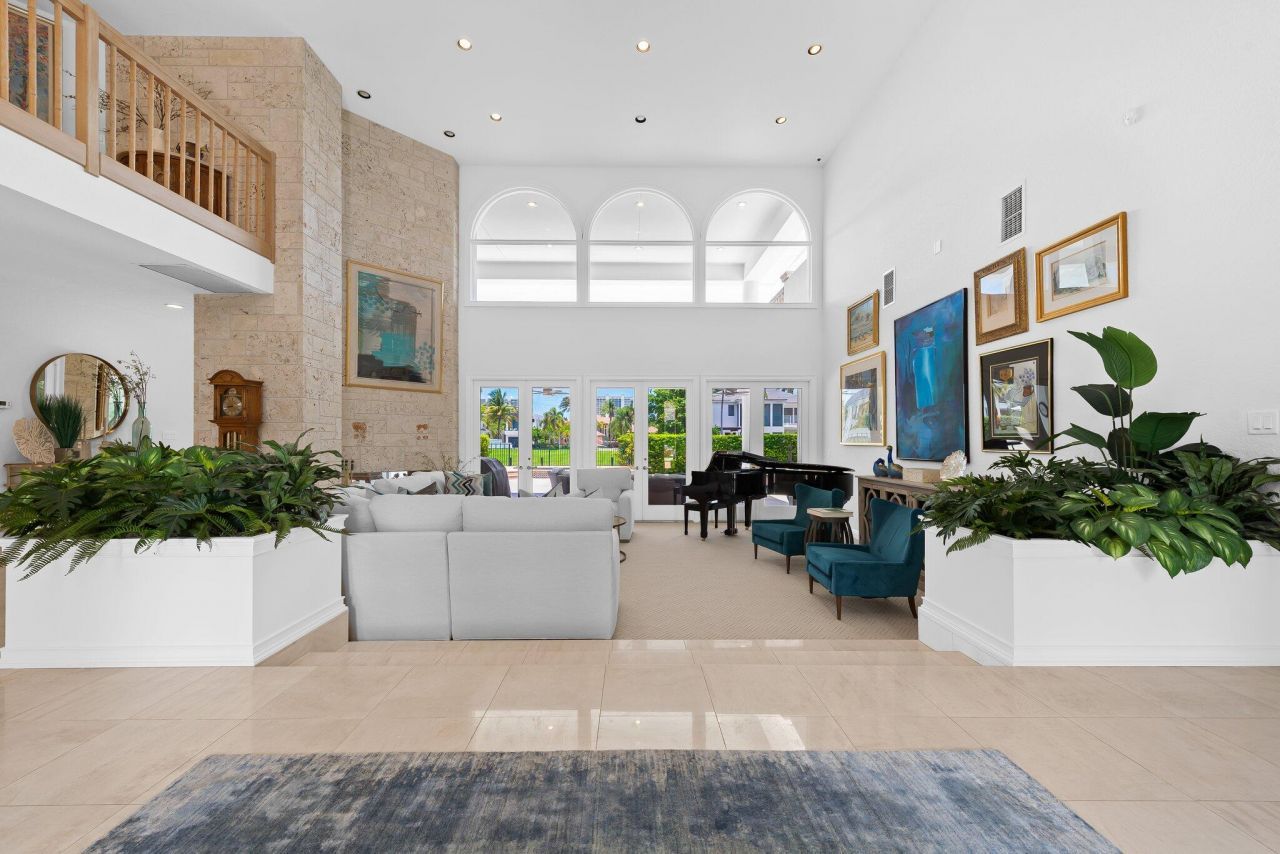 396 E Coconut Palm Road, Boca Raton, FL 33432 Photo