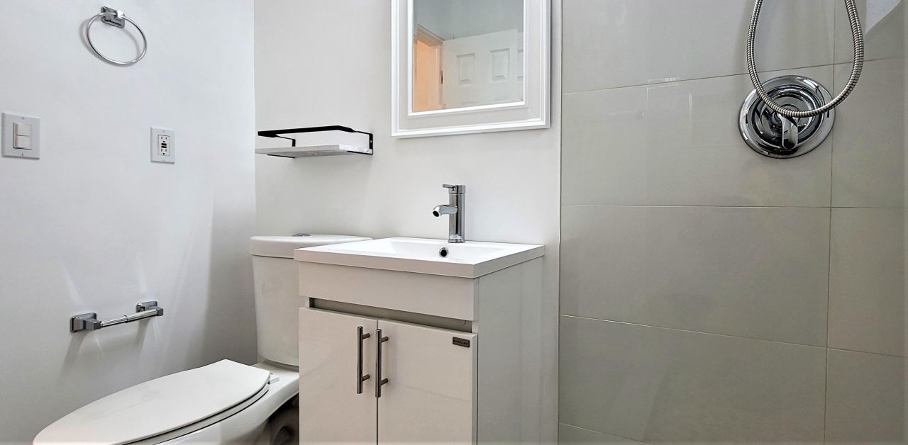 101 Tacoma Lane, Palm Beach Shores, FL 33404 Photo