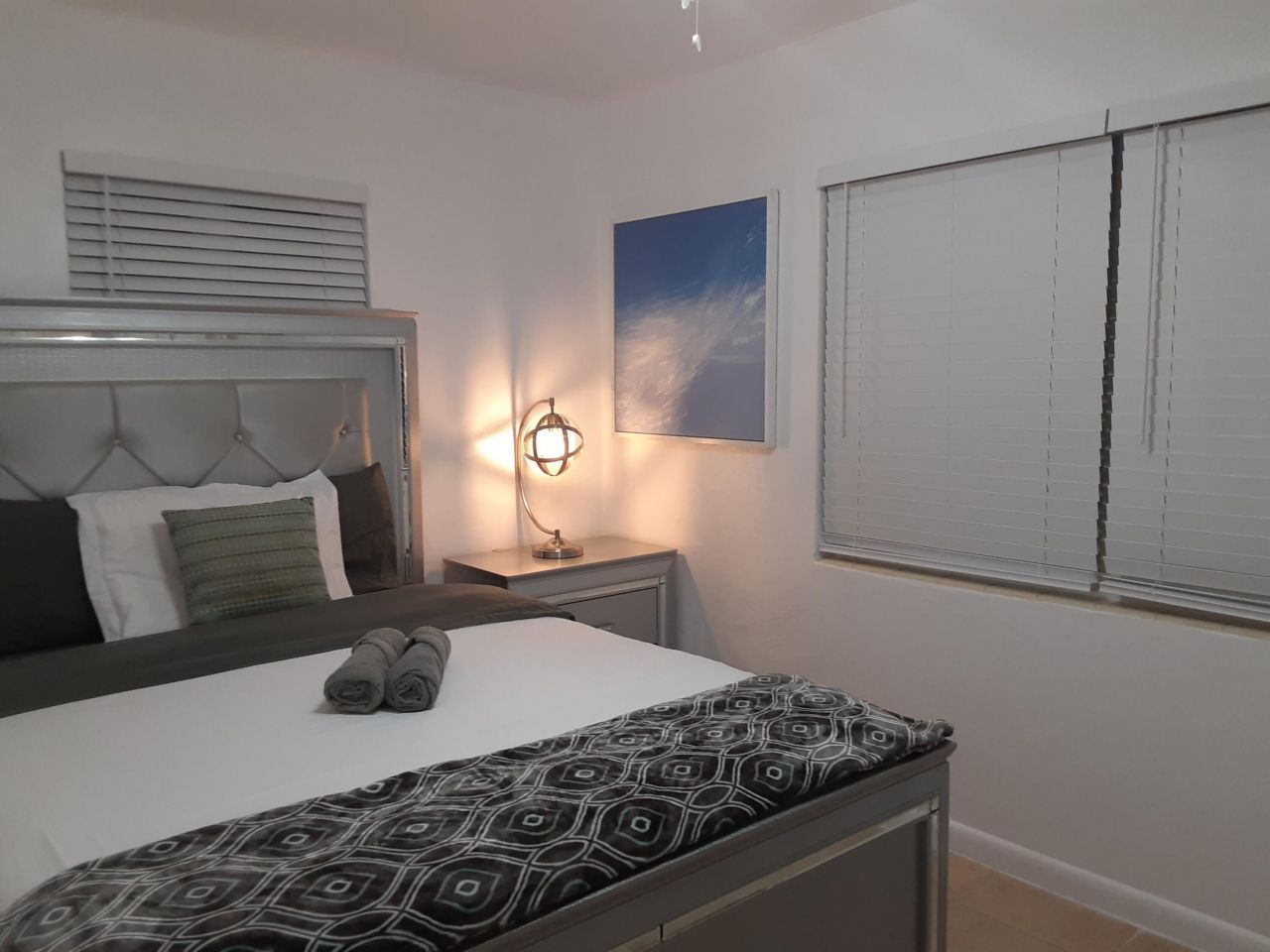 101 Tacoma Lane, Palm Beach Shores, FL 33404 Photo