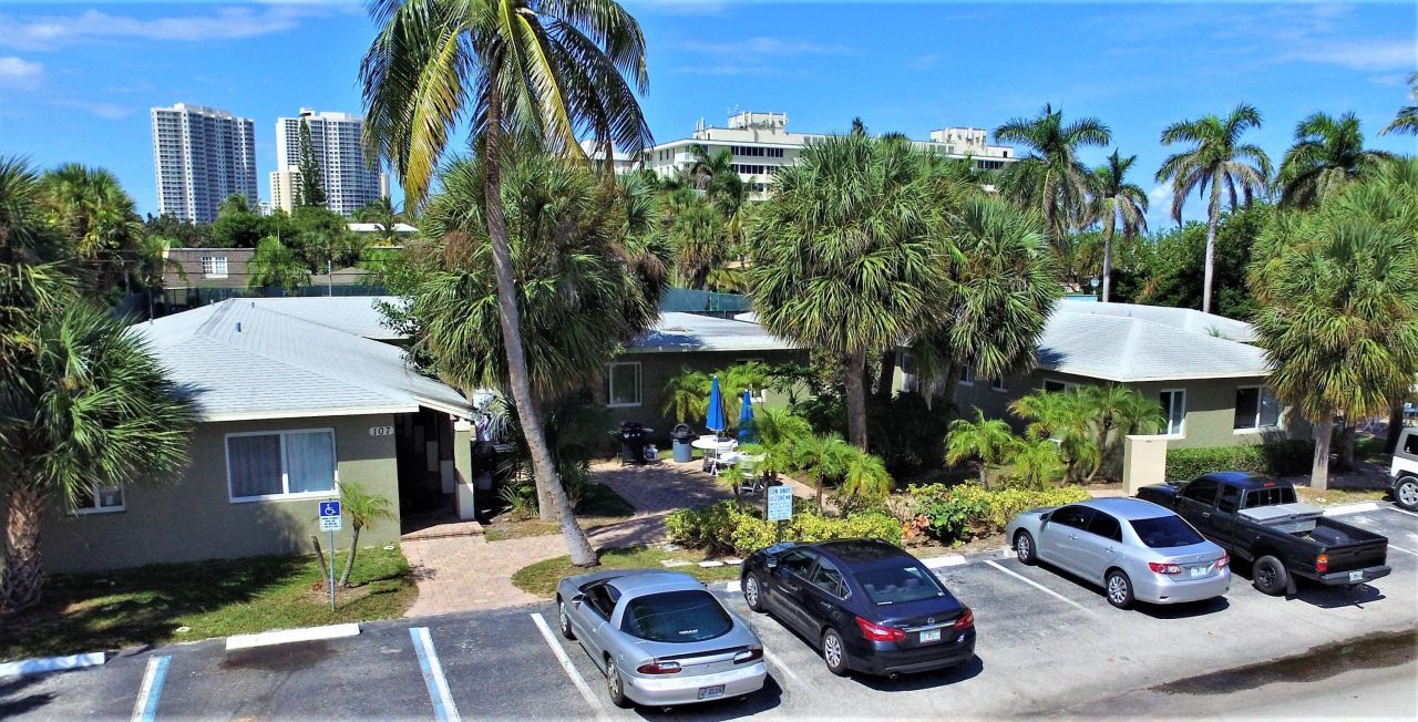 101 Tacoma Lane, Palm Beach Shores, FL 33404 Photo