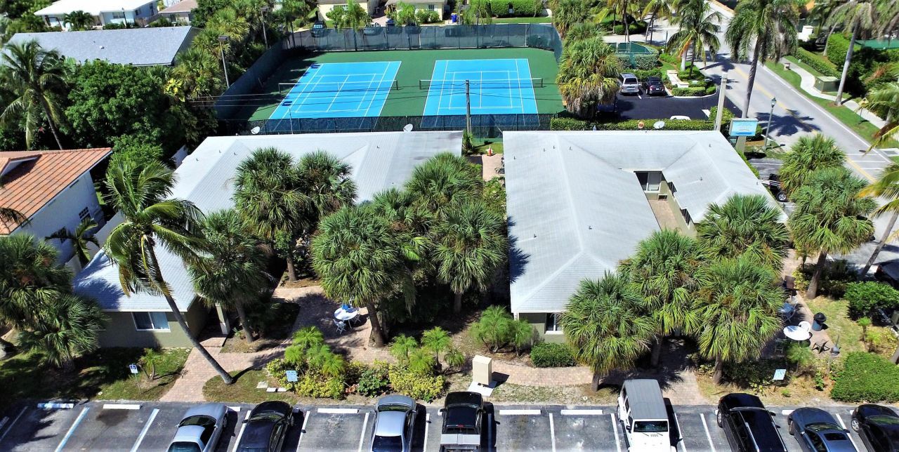 101 Tacoma Lane, Palm Beach Shores, FL 33404 Photo