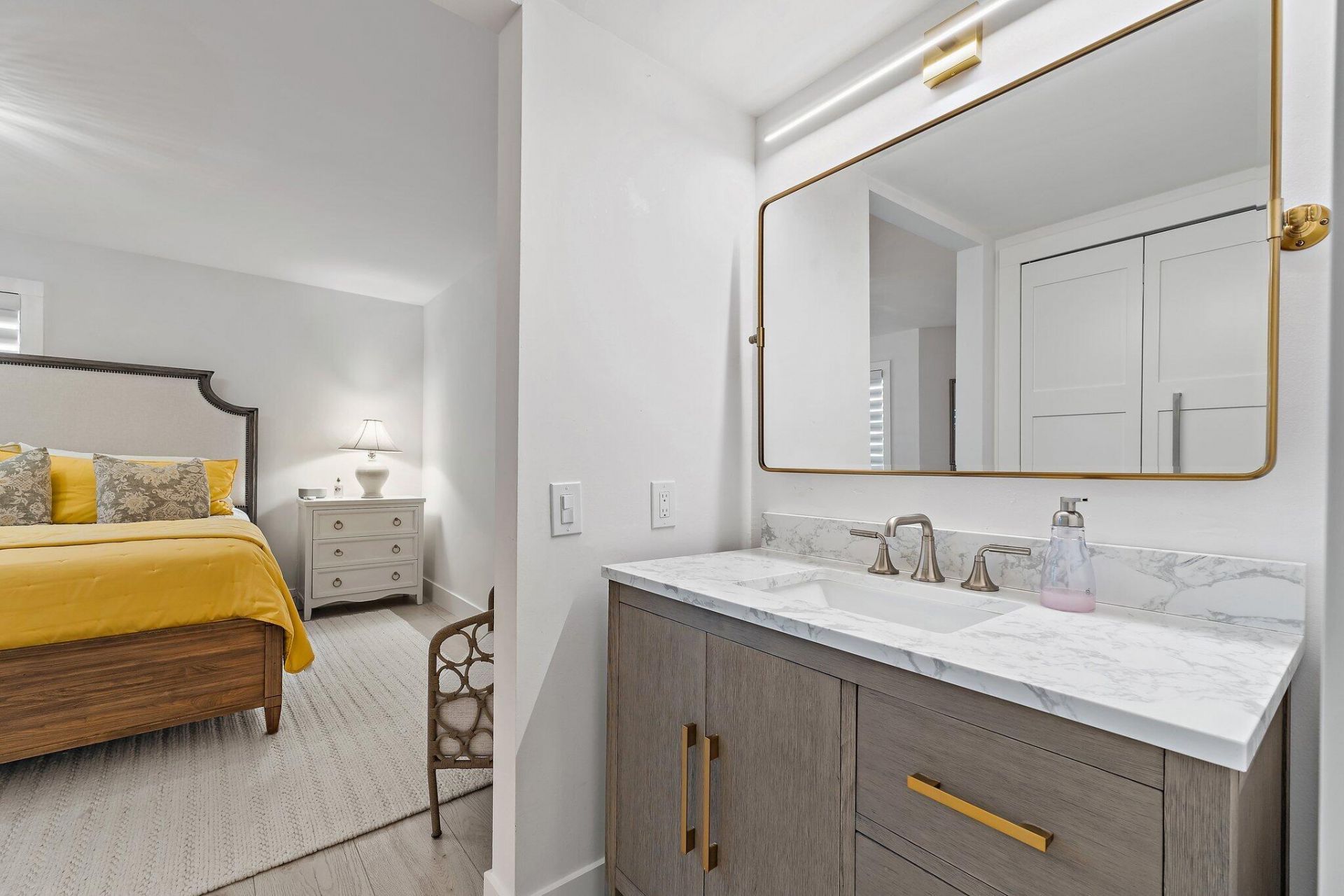 15 Uno Lago Drive, Unit 15, Juno Beach, FL 33408 Photo