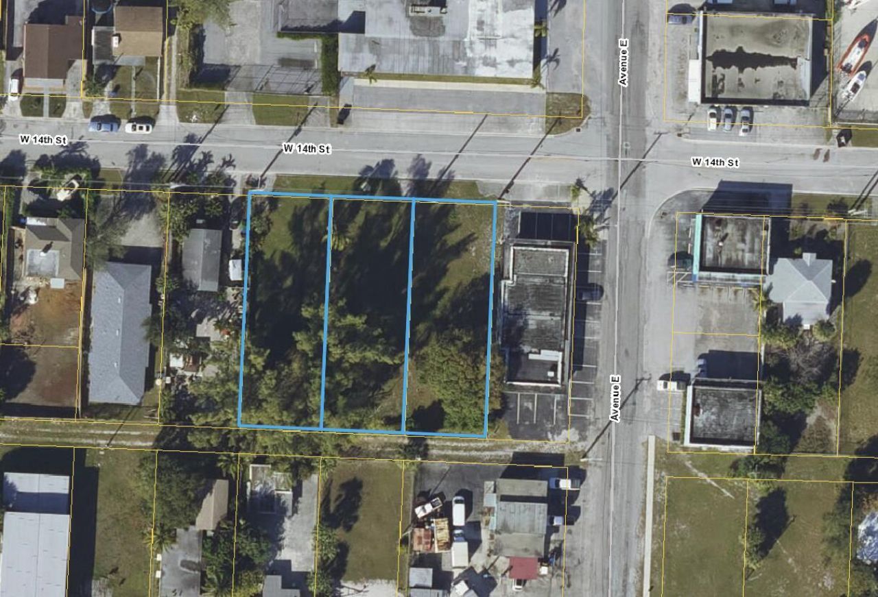 109 W 14th Street, Riviera Beach, FL 33404 Photo