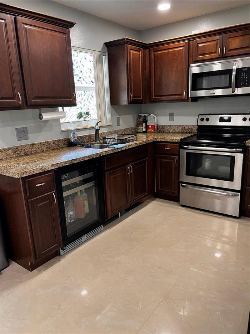 7151 Pershing St, Hollywood, FL 33024 Photo