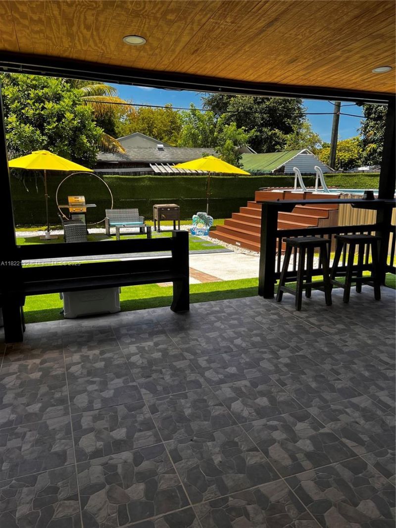 7151 Pershing St, Hollywood, FL 33024 Photo