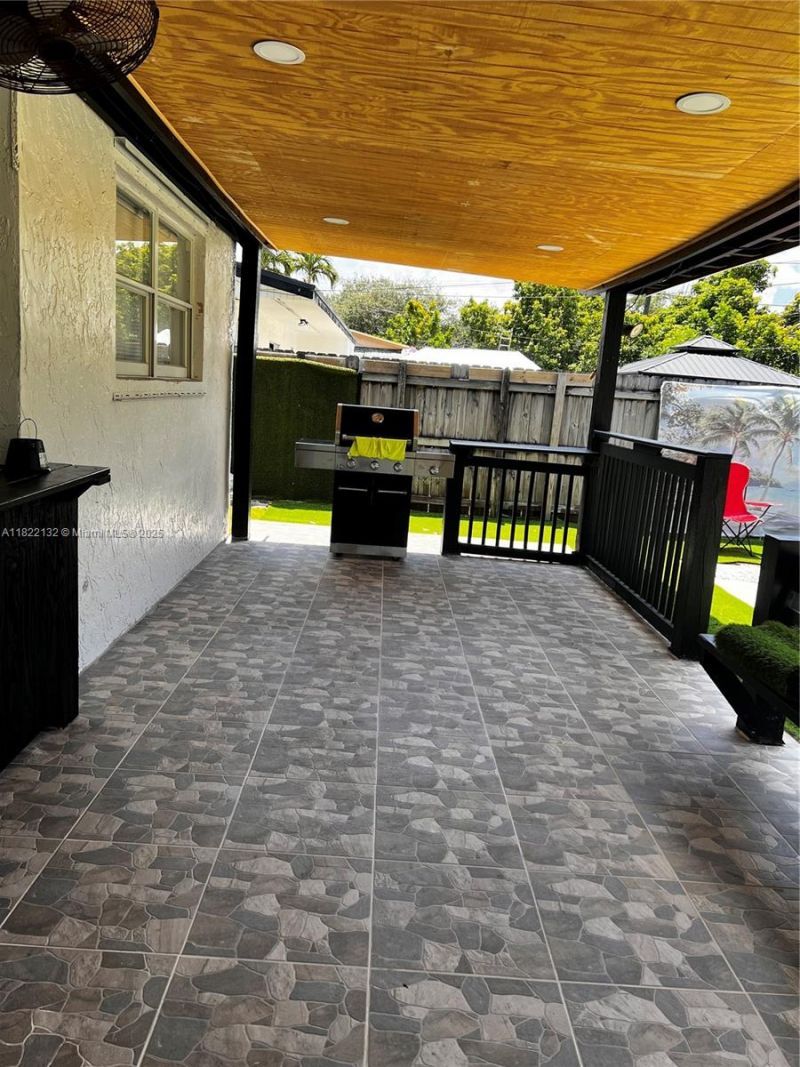 7151 Pershing St, Hollywood, FL 33024 Photo