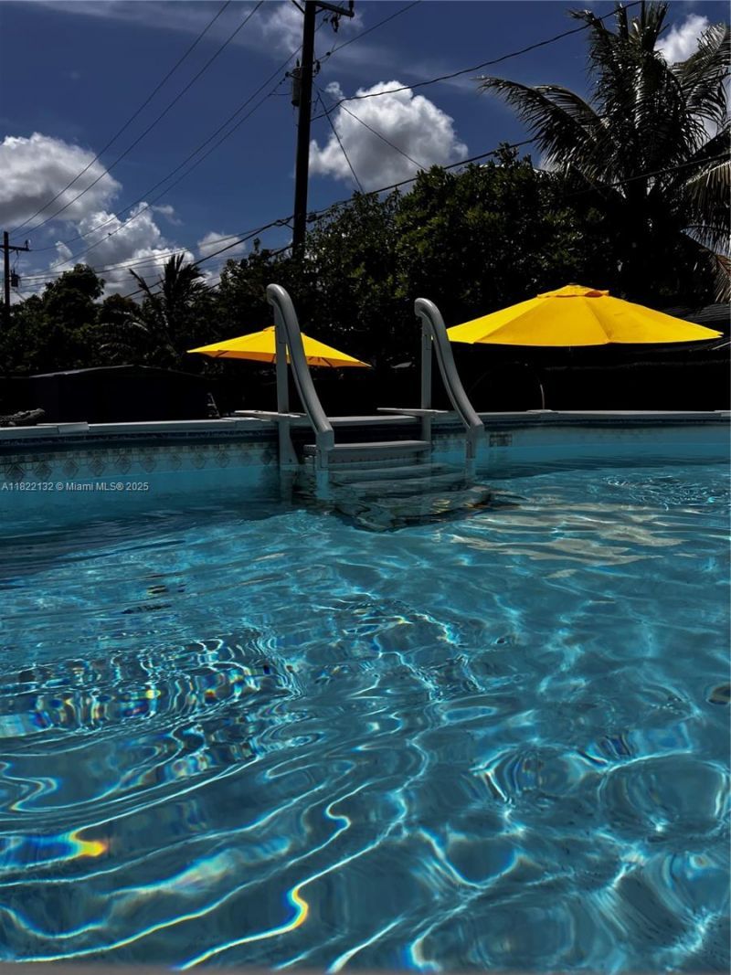 7151 Pershing St, Hollywood, FL 33024 Photo