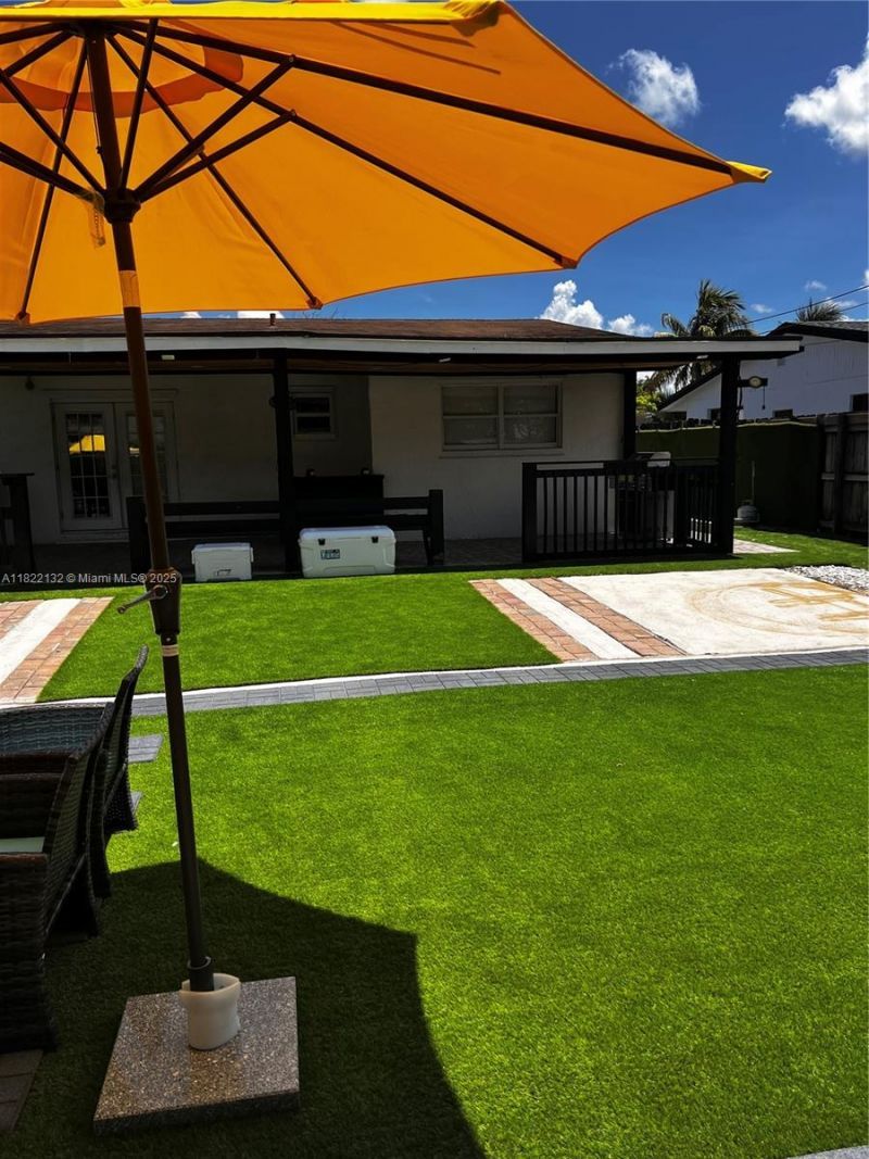 7151 Pershing St, Hollywood, FL 33024 Photo