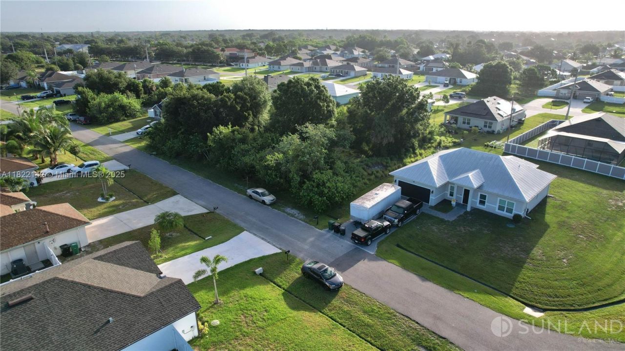 4089 SW Mcintyre St, Port Saint Lucie, FL 34953 Photo