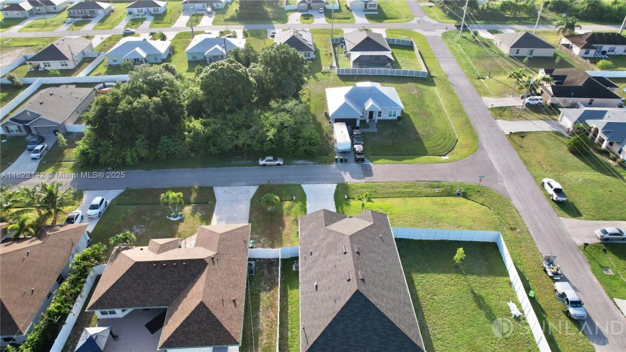 4089 SW Mcintyre St, Port Saint Lucie, FL 34953 Photo