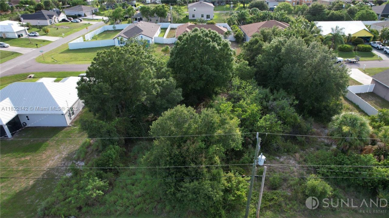 4089 SW Mcintyre St, Port Saint Lucie, FL 34953 Photo