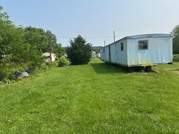 1325 Diamond Street, Moundsville, WV 26041