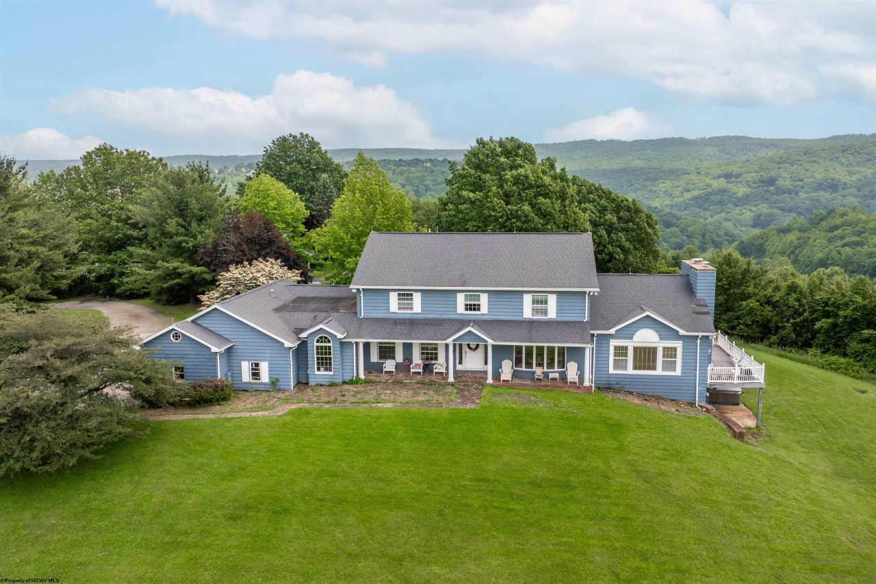 142 Vecchio Lane, Morgantown, WV 26508 Main Photo
