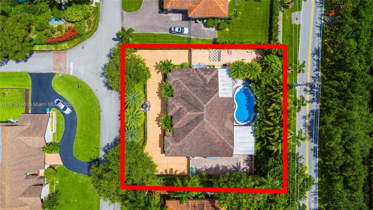 16601 SW 87th Ct, Palmetto Bay, FL 33157 Photo