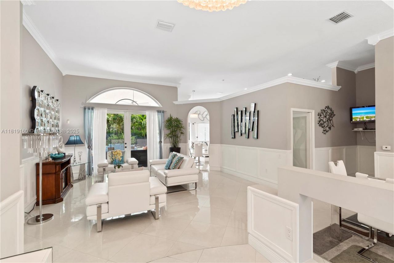 16601 SW 87th Ct, Palmetto Bay, FL 33157 Photo