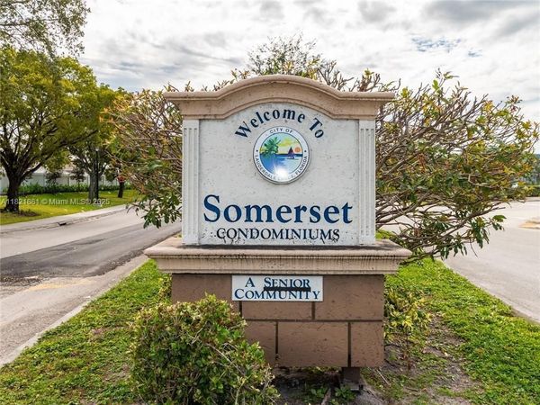 2860 Somerset Dr, Unit 210K, Lauderdale Lakes, FL 33311