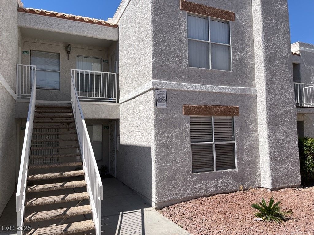 6800 E Lake Mead Boulevard, Unit 2024, Las Vegas, NV 89156 Main Photo