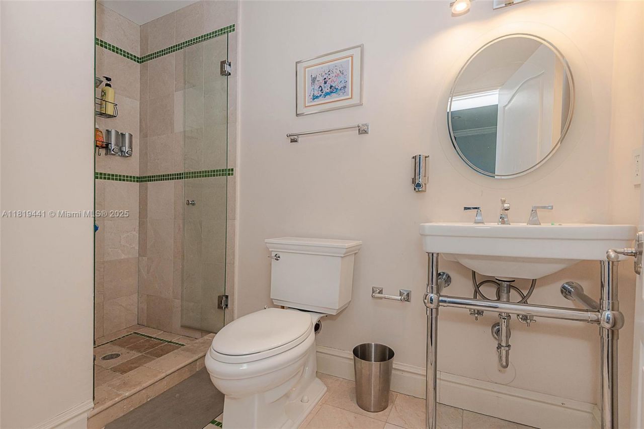 6535 Allison Rd, Miami Beach, FL 33141 Photo