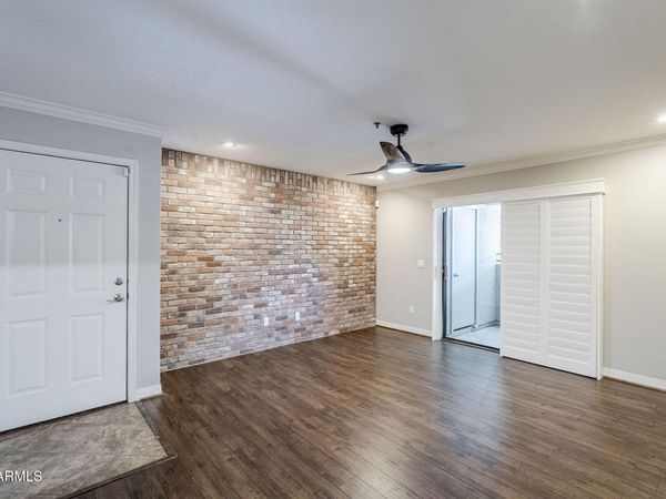 2025 E CAMPBELL Avenue, Unit 143, Phoenix, AZ 85016