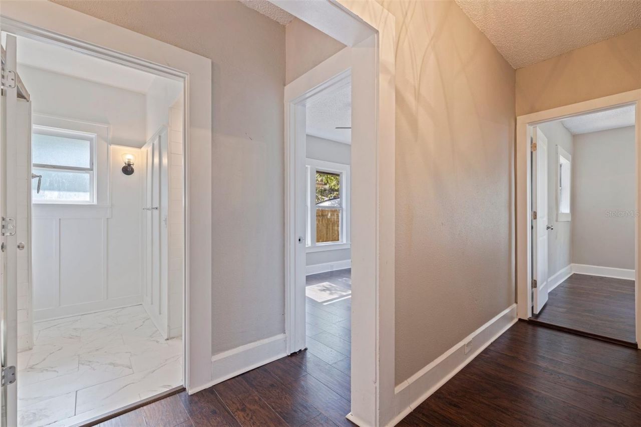 1225 22nd Avenue S, Saint Petersburg, FL 33705 Photo