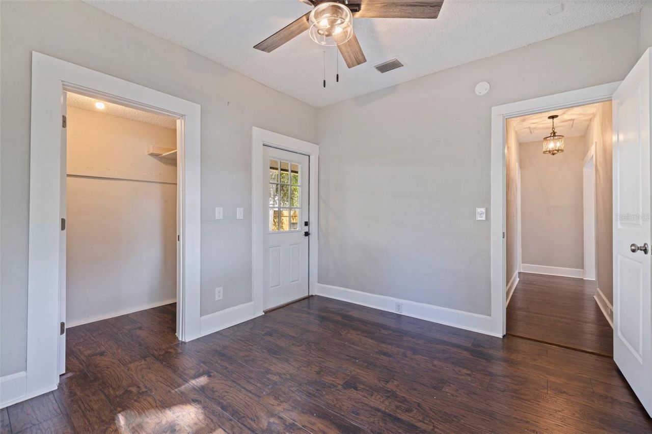 1225 22nd Avenue S, Saint Petersburg, FL 33705 Photo