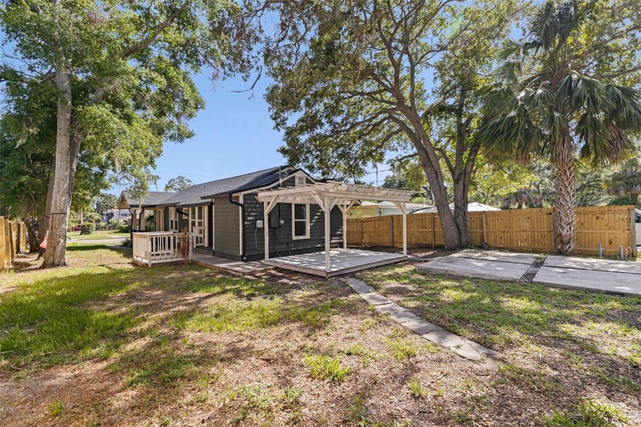 1225 22nd Avenue S, Saint Petersburg, FL 33705 Photo