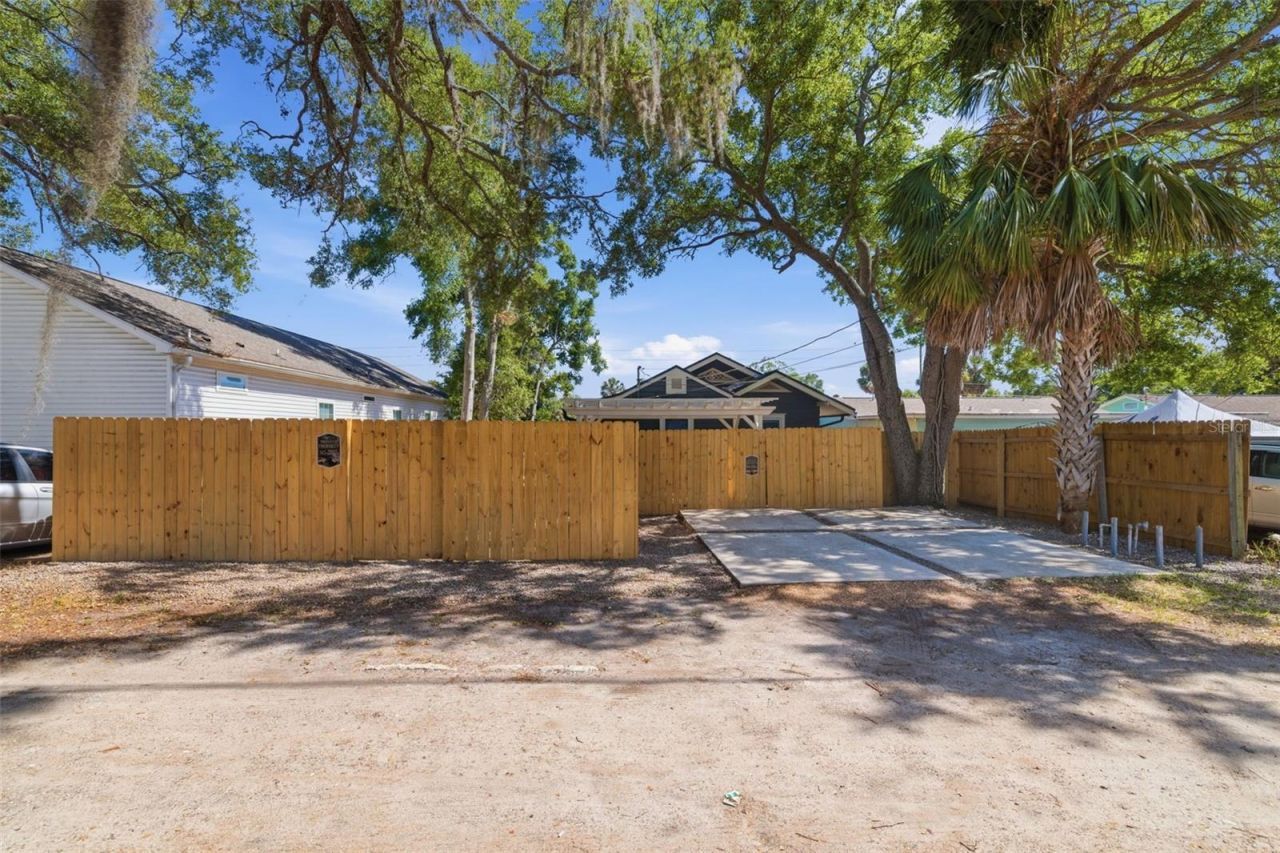 1225 22nd Avenue S, Saint Petersburg, FL 33705 Photo