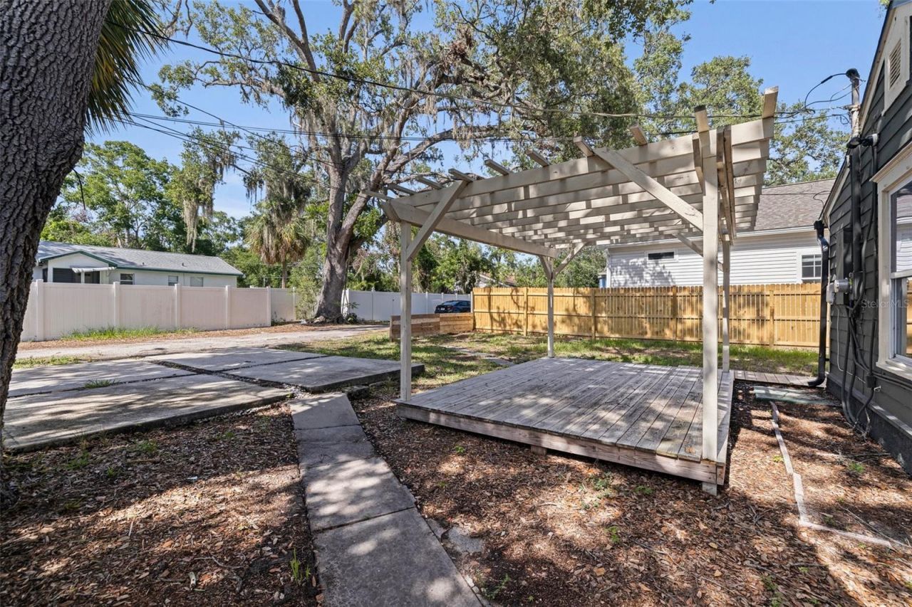 1225 22nd Avenue S, Saint Petersburg, FL 33705 Photo