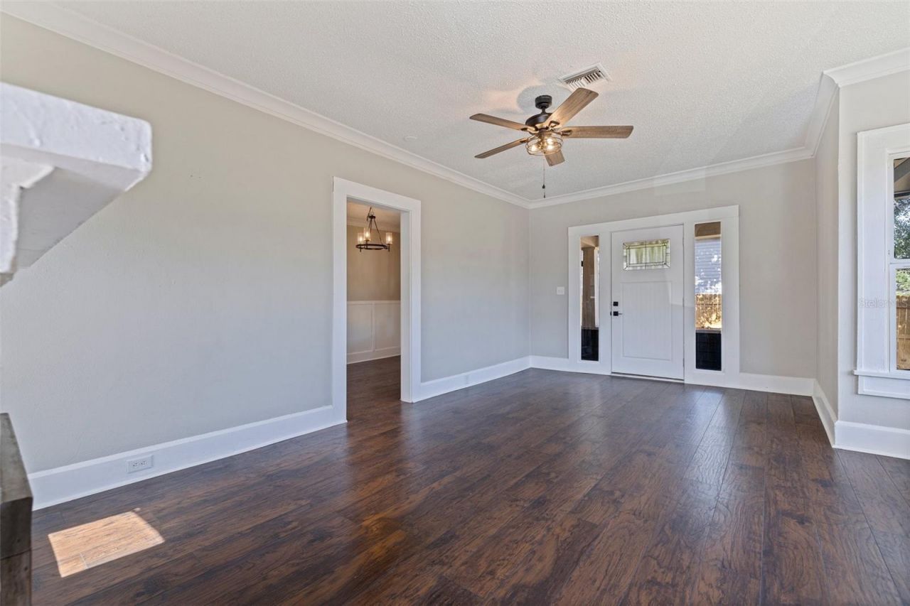 1225 22nd Avenue S, Saint Petersburg, FL 33705 Photo