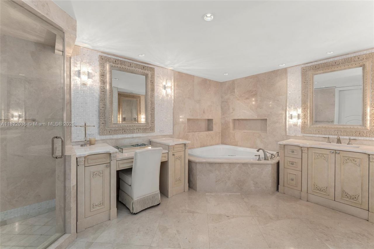 5233 Fisher Island Dr, Unit 5233, Miami Beach, FL 33109 Photo