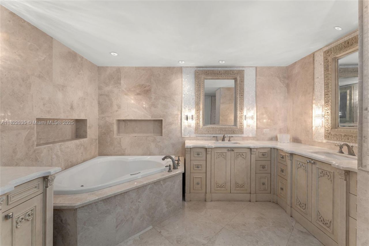 5233 Fisher Island Dr, Unit 5233, Miami Beach, FL 33109 Photo