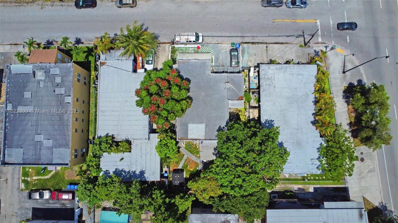 111 SW 19th Ave, Miami, FL 33135 Photo