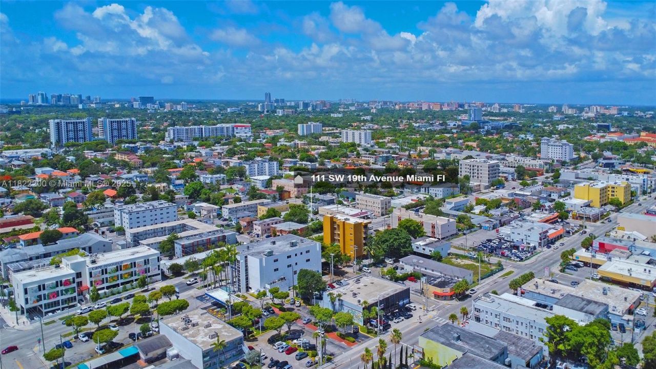 111 SW 19th Ave, Miami, FL 33135 Photo