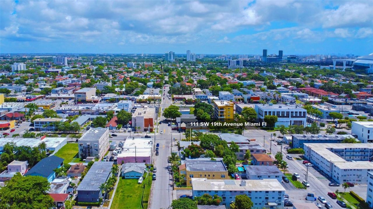 111 SW 19th Ave, Miami, FL 33135 Photo
