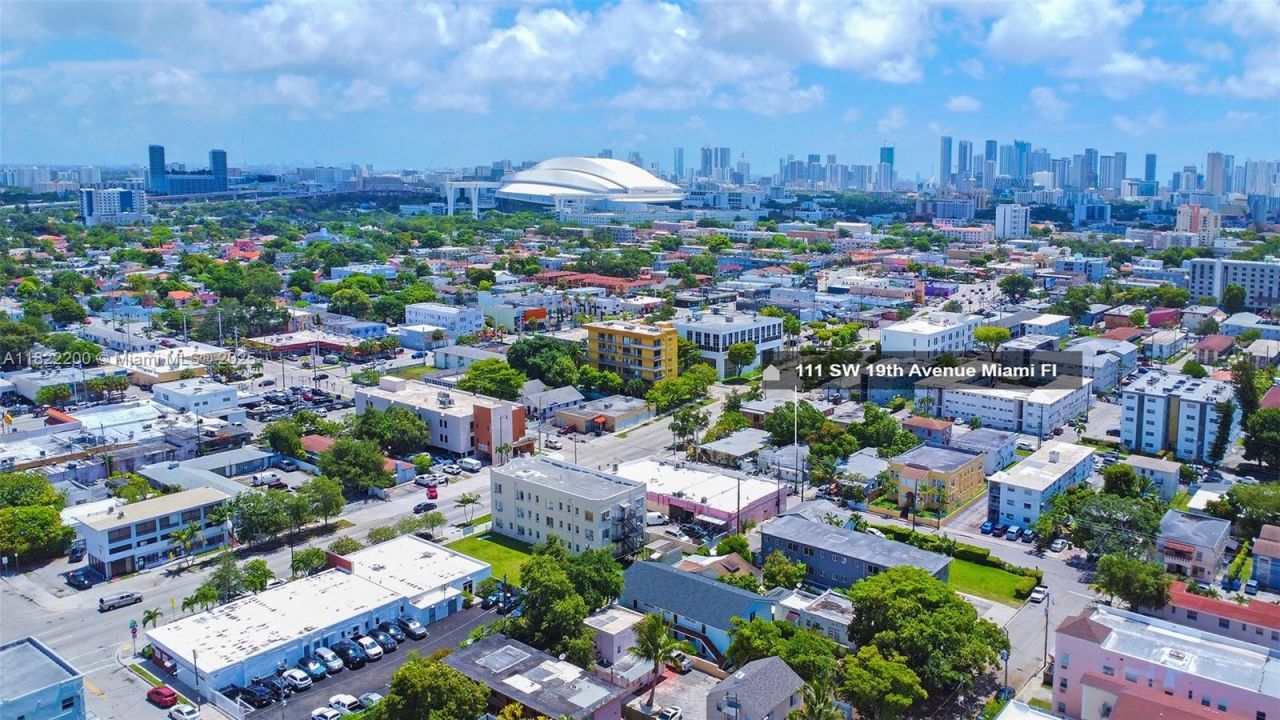 111 SW 19th Ave, Miami, FL 33135 Photo