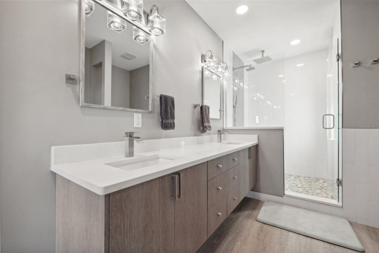 12400 Capri Circle N, Treasure Island, FL 33706 Photo