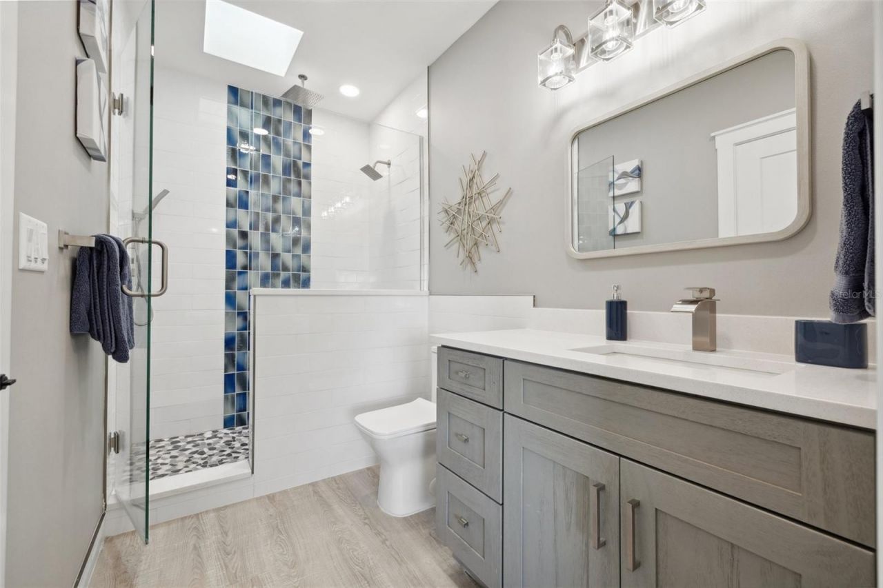 12400 Capri Circle N, Treasure Island, FL 33706 Photo