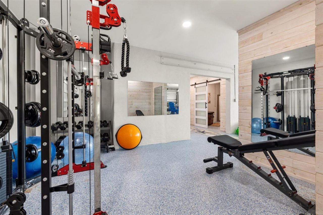 12400 Capri Circle N, Treasure Island, FL 33706 Photo