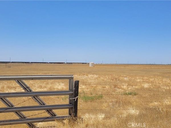 0 120 Avenue, Pixley, CA 93256