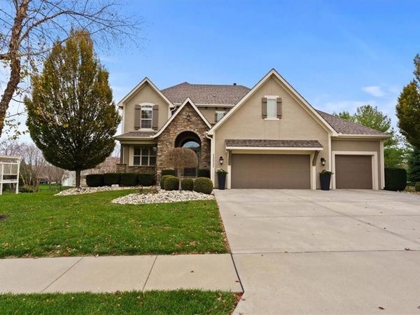 15533 England Street, Overland Park, KS 66221