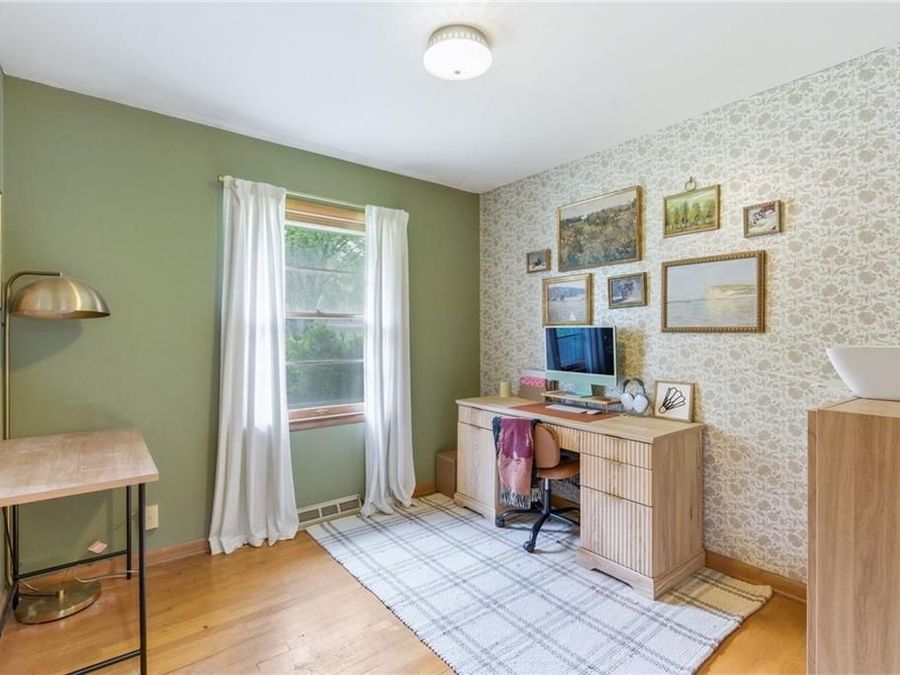 Property Image 25