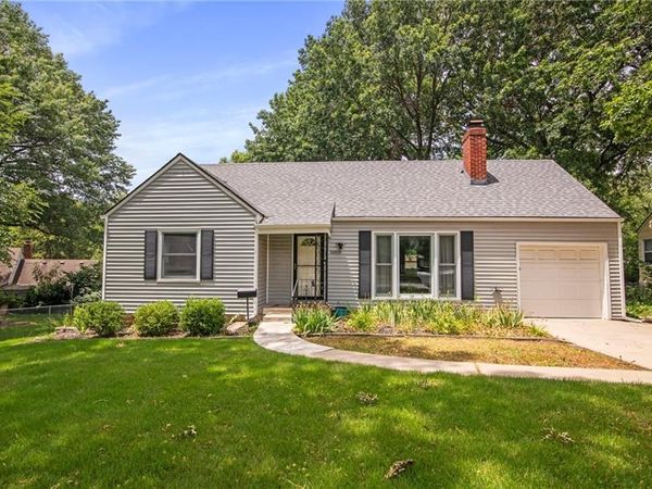 5600 Roe Boulevard, Roeland Park, KS 66205