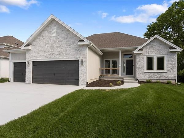 3720 NE 90th Street, Kansas City, MO 64156