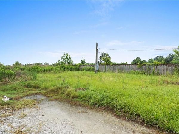 7309 Flounder Drive, Lake Charles, LA 70605