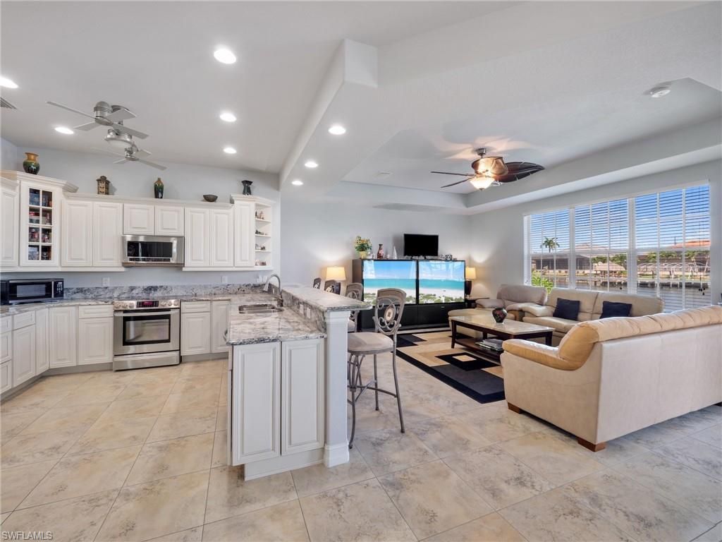 2705 SW 30th Ter, Cape Coral, FL 33914 Photo