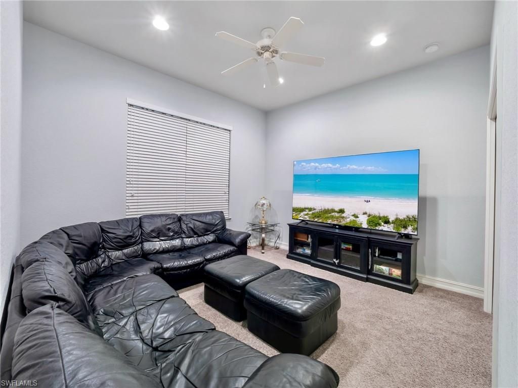 2705 SW 30th Ter, Cape Coral, FL 33914 Photo