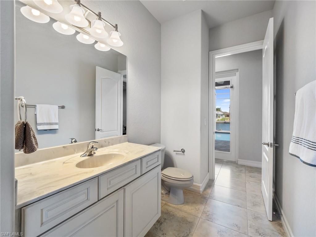 2705 SW 30th Ter, Cape Coral, FL 33914 Photo