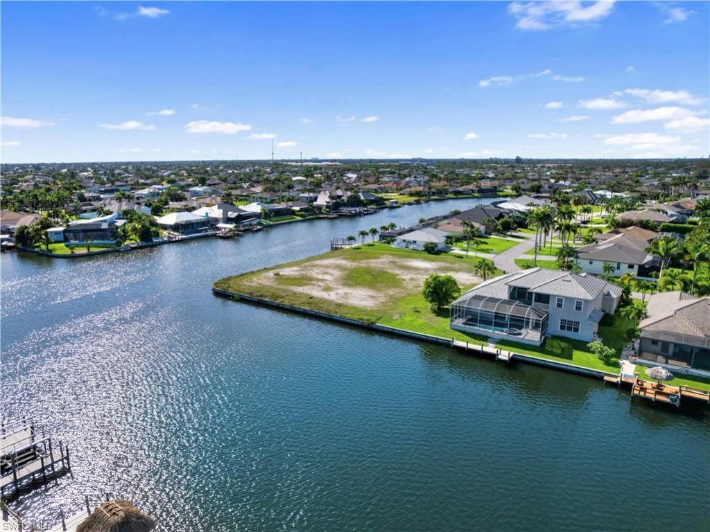 2705 SW 30th Ter, Cape Coral, FL 33914 Photo